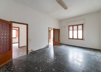 Salone (3).jpg - Villa Quartucciu - foto 7