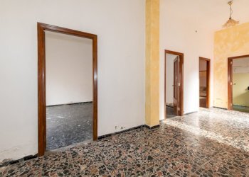 Corridoio disimpegno (1).jpg - Villa Quartucciu - foto 16