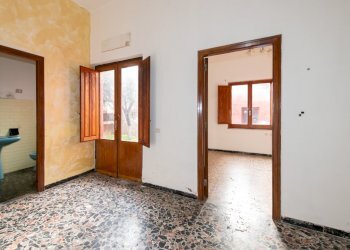 Corridoio disimpegno (2).jpg - Villa Quartucciu - foto 17