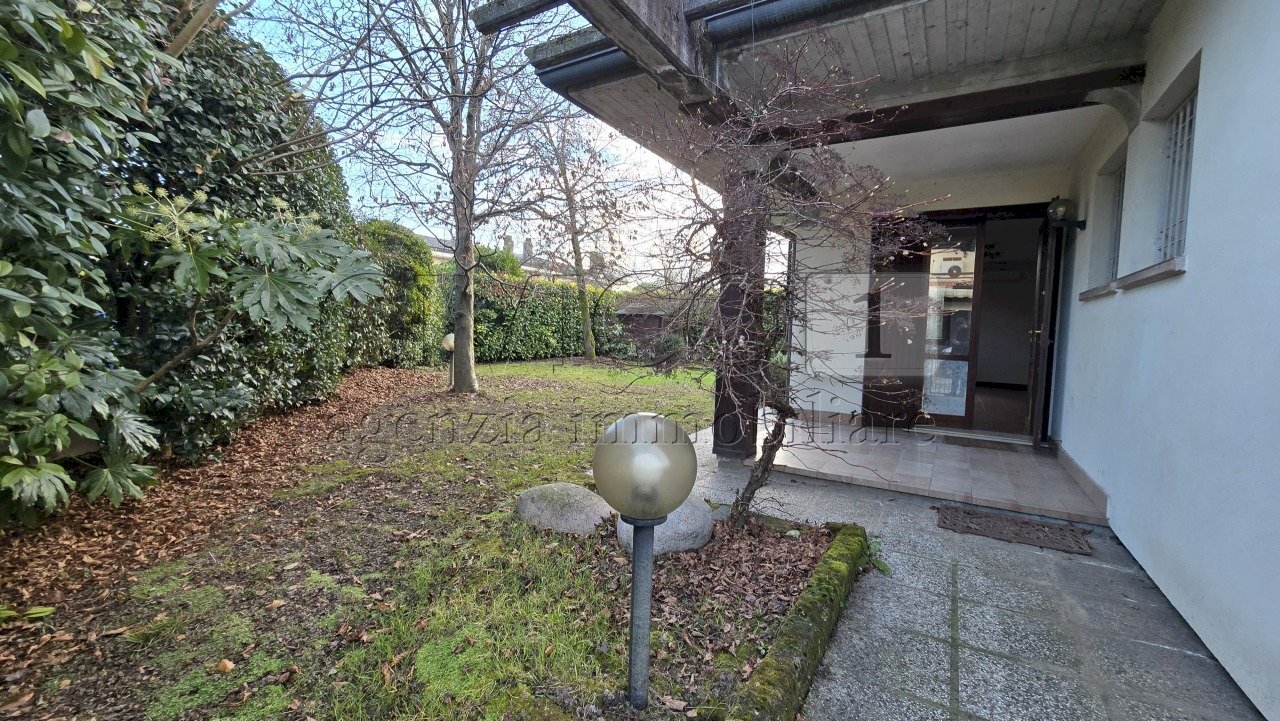 Esterno - Casa indipendente via dei Fanti 154, Torri di Quartesolo - foto 2