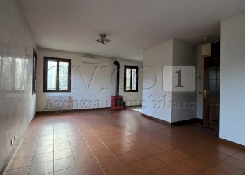 Zona giorno - Casa indipendente via dei Fanti 154, Torri di Quartesolo - foto 13