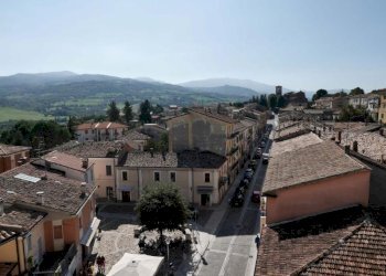 Novafeltria2.jpg - Locale Commerciale Via XXIV Maggio 140, Novafeltria - foto 1