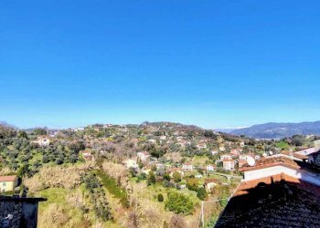 1adbad13-848a-4fa2-b24d-3dd73d498bcb.jpg - Villa a Schiera Arcola - foto 23