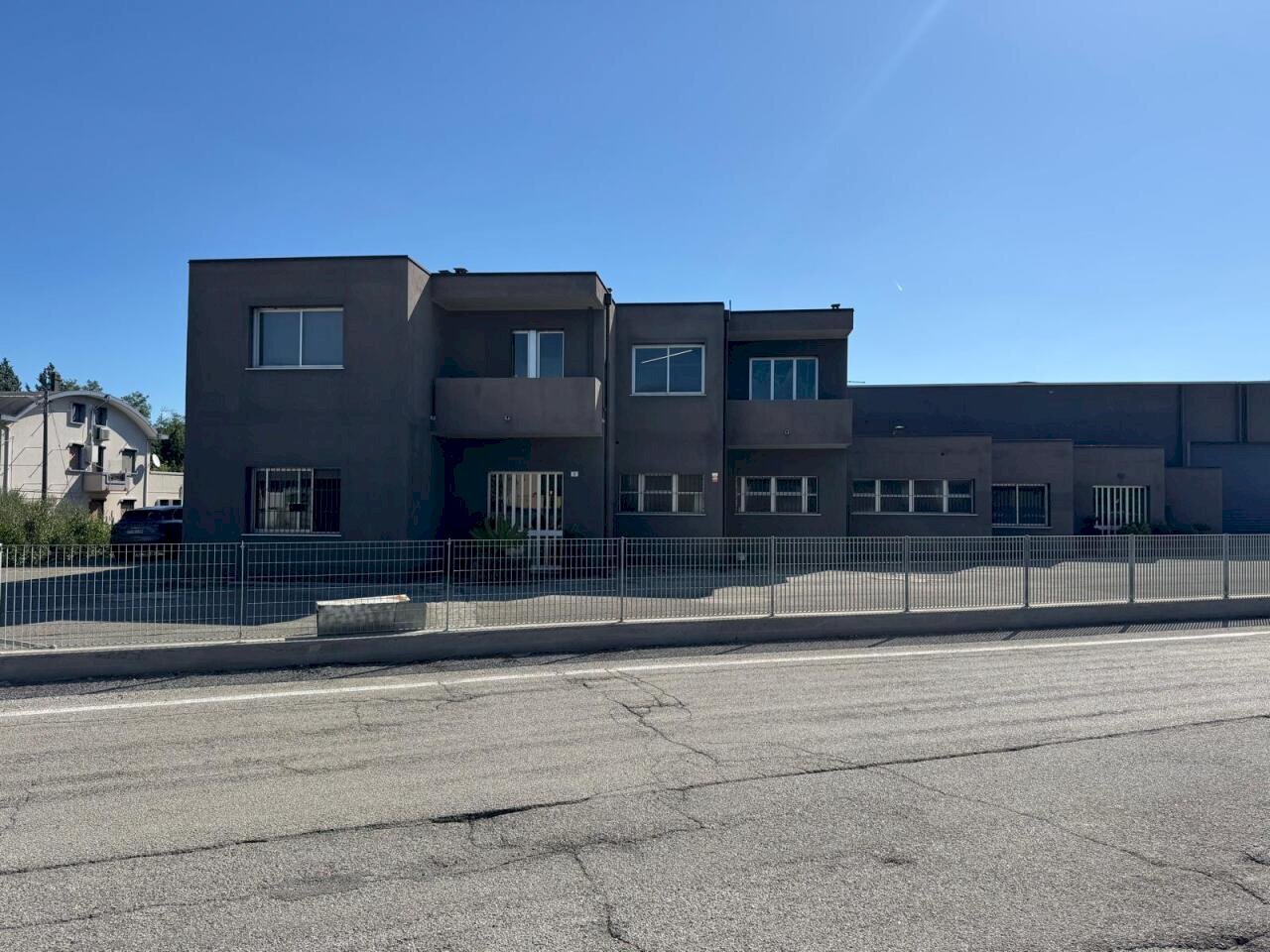 33282ff0-ae0e-4bda-9572-dd8328d46775.jpg - Non Alimentare Via Torquato Tasso 9, Coriano - foto 1