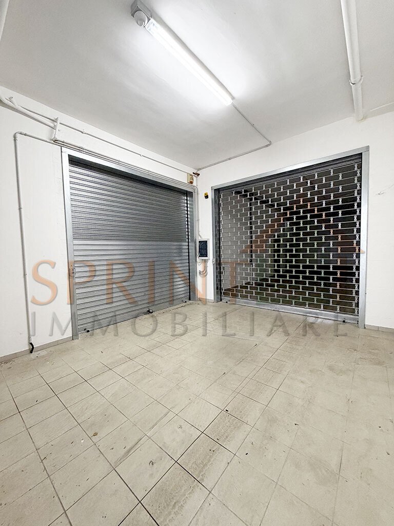 IMG_1114.jpg - Magazzino Via Sibilla Bartolomeo, Monopoli - foto 2