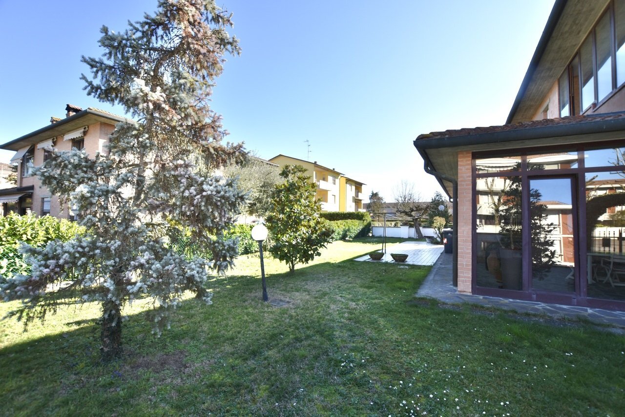 giardino - Casa indipendente Via XXV Aprile 30, San Pietro in Casale - foto 3