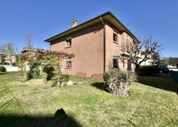 giardino - Casa indipendente Via XXV Aprile 30, San Pietro in Casale - foto 6