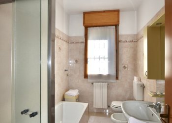 cucina - Casa indipendente Via XXV Aprile 30, San Pietro in Casale - foto 22