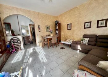 ma2.jpg - Quadrilocale Carrara - foto 1