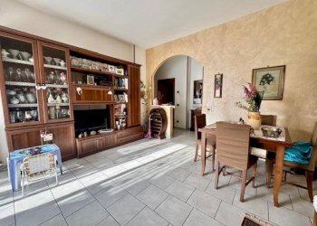 ma3.jpg - Quadrilocale Carrara - foto 3