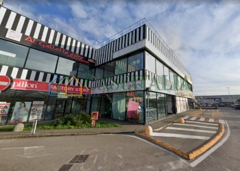 dintorni - Centro commerciale Via Enrico Fermi 56, Curno - foto 3