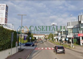 dintorni - Centro commerciale Via Enrico Fermi 56, Curno - foto 5