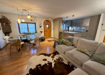 VENDITA COURMAYEUR - SOGGIORNO E ZONA PRANZO - Trilocale Courmayeur - foto 2