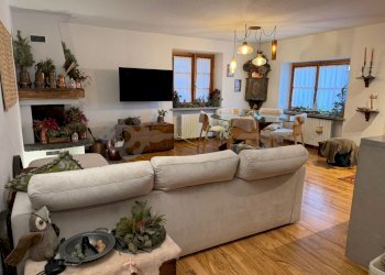 VENDITA COURMAYEUR - SOGGIORNO E ZONA PRANZO - Trilocale Courmayeur - foto 10