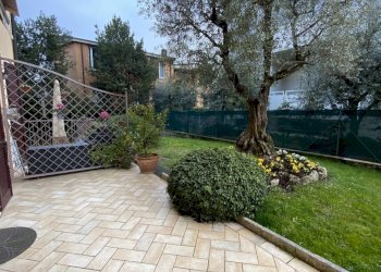 IMG_1811.JPG - Appartamento Desenzano del Garda - foto 2