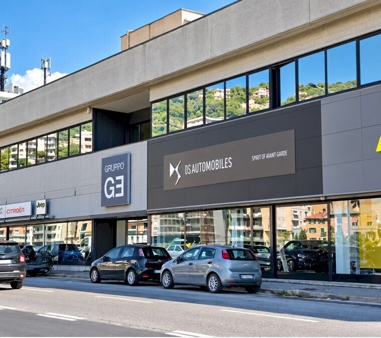 5 - Magazzino all'asta Lungobisagno Dalmazia 33, Genova (zona Molassana) - foto 2