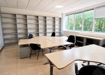 1 - Magazzino all'asta Lungobisagno Dalmazia 33, Genova (zona Molassana) - foto 1