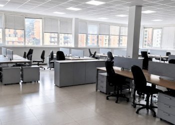 3 - Magazzino all'asta Lungobisagno Dalmazia 33, Genova (zona Molassana) - foto 4