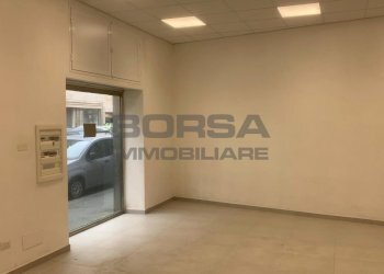 WhatsApp Image 2026-02-24 at 12.34.57 (2).jpeg - Locale Commerciale Via Buontalenti 10, Livorno - foto 15