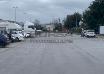 WhatsApp Image 2026-02-23 at 10.14.04 (3).jpeg - Locale Commerciale Via Dell'artigianato 300, Livorno - foto 15