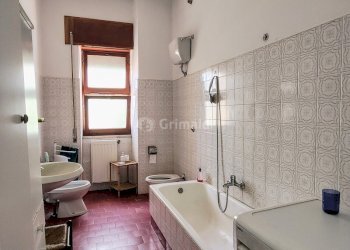 IMG_20250716_104943864_HDR~2.jpg - Bilocale Via dei Gerani 4, Nettuno - foto 10