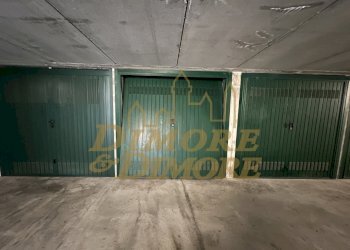 Box Via Gualtiero Berti 18, Maccagno con Pino e Veddasca - foto 3