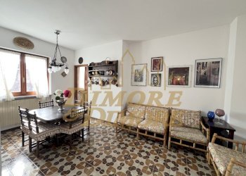 Salotto - Villa Via Gualtiero Berti 3, Maccagno con Pino e Veddasca - foto 4