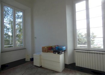 SECONDA CAMERA (2).JPG - Casa indipendente Genova (zona Staglieno) - foto 18