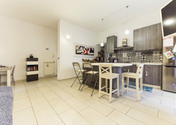 IMG_7408.jpg - Quadrilocale Via del Commercio 8, Genova (zona Nervi) - foto 2