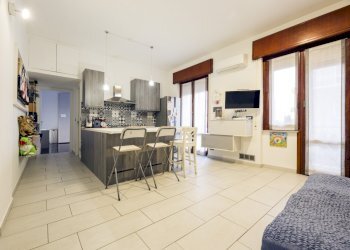 IMG_7405.jpg - Quadrilocale Via del Commercio 8, Genova (zona Nervi) - foto 6