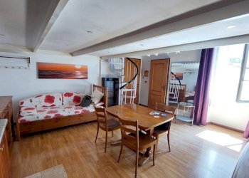 20240710_144443.jpg - Bilocale Vico Squarciafico, Genova - foto 3