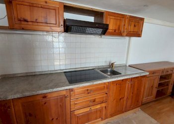 20240710_144429.jpg - Bilocale Vico Squarciafico, Genova - foto 6