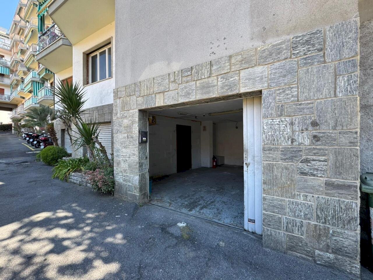 WhatsApp Image 2026-03-13 at 19.34.24 (1).jpeg - Shed Via Lamarmora 92, Sanremo - photo 1