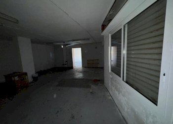 WhatsApp Image 2026-03-13 at 19.34.24 (6).jpeg - Capannone Via Lamarmora 92, Sanremo - foto 6