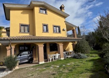 153977.jpg - Villa Via Aldo Moro 889, Morlupo - photo 1