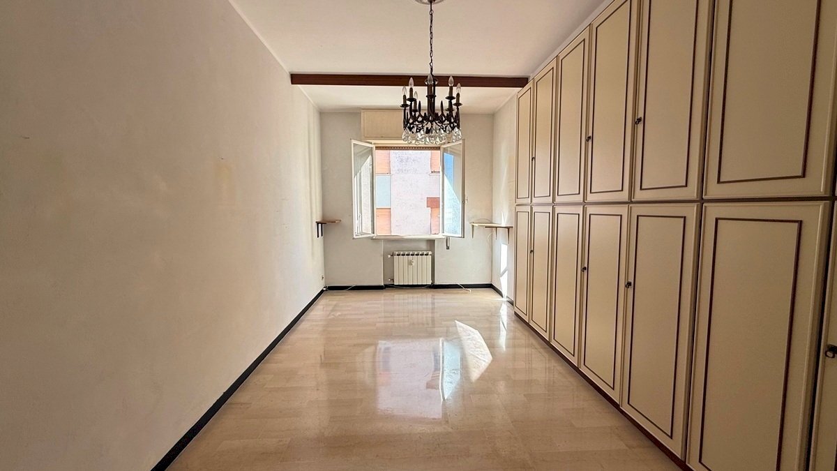 camera - Trilocale Via Chiappino, Savona - foto 1