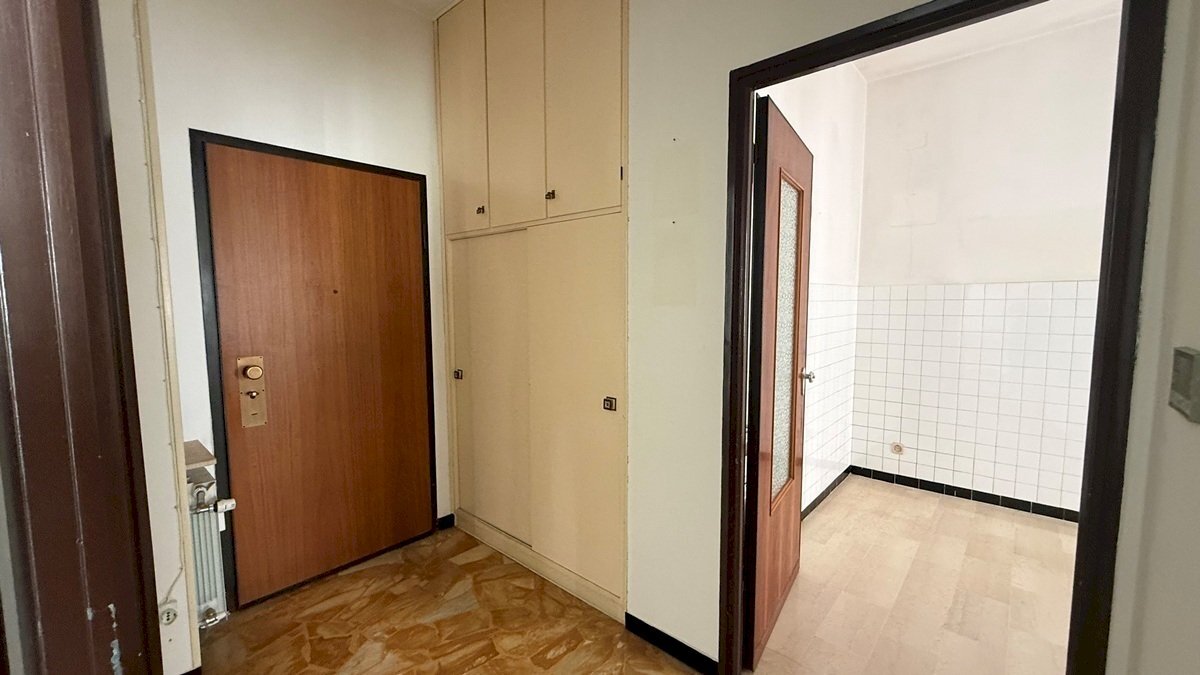 ingresso - Trilocale Via Chiappino, Savona - foto 2