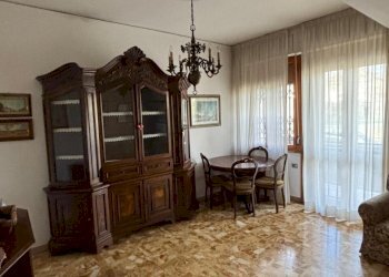 PHOTO-2026-02-23-10-32-516.jpg - Quadrilocale Via Ser Lapo Gavacciani, Firenze - foto 8