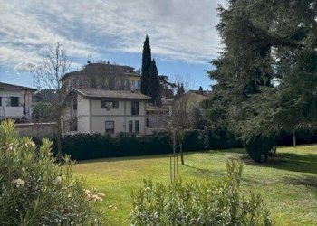 PHOTO-2026-02-23-10-32-5171.jpg - Quadrilocale Via Ser Lapo Gavacciani, Firenze - foto 21