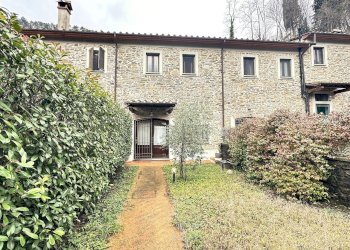 IMG_1382.jpg - Rustico Via Michelangelo Buonarroti 15, Vaiano - foto 1