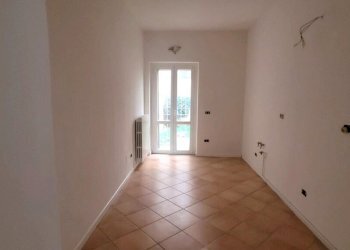 WhatsApp Image 2026-02-23 at 11.22.54 (1).jpeg - Three-room apartment Via del Palazzo, Montirone - photo 4