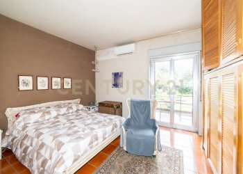 DSC02462.jpg - Quadrilocale Via Teseo, Catania - foto 15