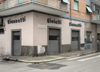 IMG_E9211.JPG - Locale Commerciale via vittorio veneto, Nettuno - foto 2