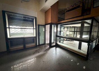 IMG_9203.JPG - Locale Commerciale via vittorio veneto, Nettuno - foto 5