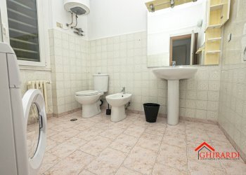 6.0 bagno.jpg - Appartamento VIA ALFREDO D'ANDRADE, Genova (zona Sestri Ponente) - foto 19