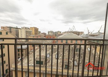 10.0 balcone3.jpg - Appartamento VIA ALFREDO D'ANDRADE, Genova (zona Sestri Ponente) - foto 26