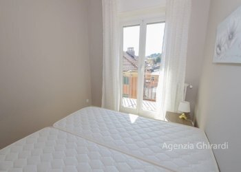 3.1-camera1-2-1200x800.jpg - Appartamento VIA ALFREDO D'ANDRADE 34, Genova (zona Sestri Ponente) - foto 8