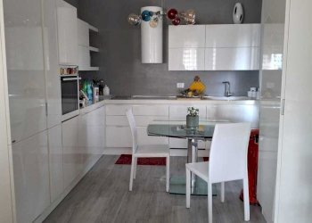 Cucina - Appartamento Via Calbera 14, Sormano - foto 1