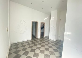 07.JPG - Locale Commerciale Giugliano in Campania - foto 7