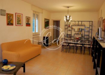 0A-z-WQA.jpeg - Appartamento Camaiore - foto 7